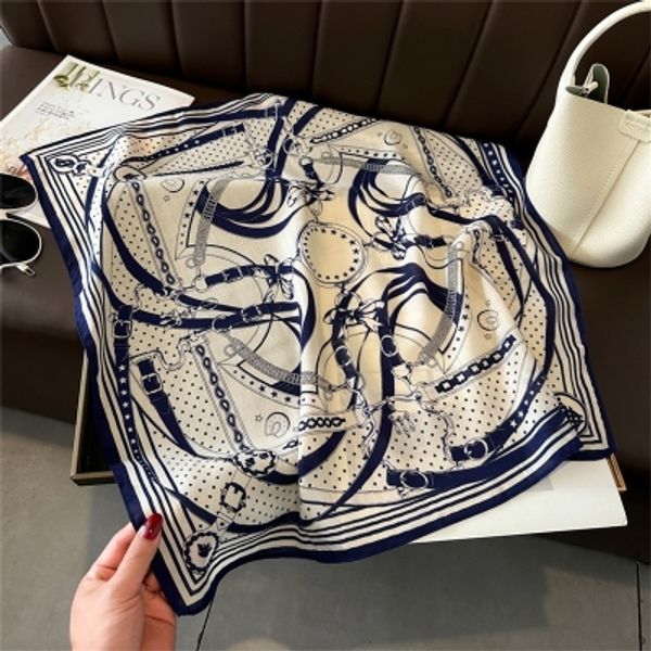 Hovedbilde Bandana Marine og Hvit